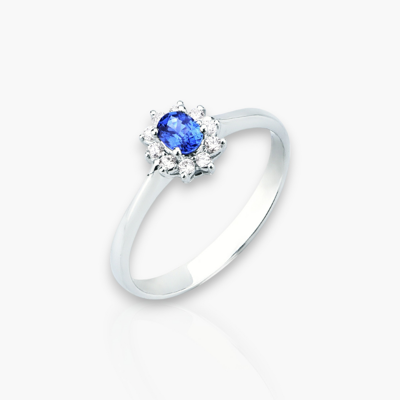 0.66ct Sapphire Ring with Diamonds