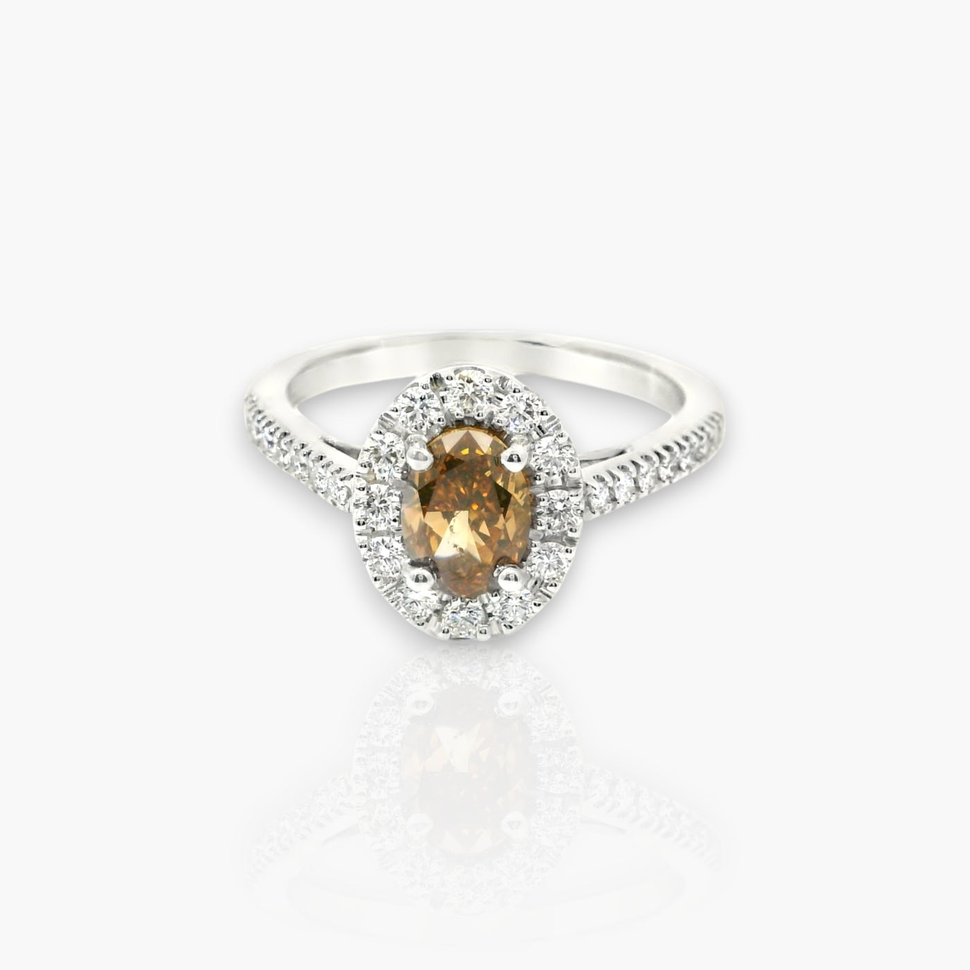 18kt Ring mit einem 1.01ct braunen Diamanten