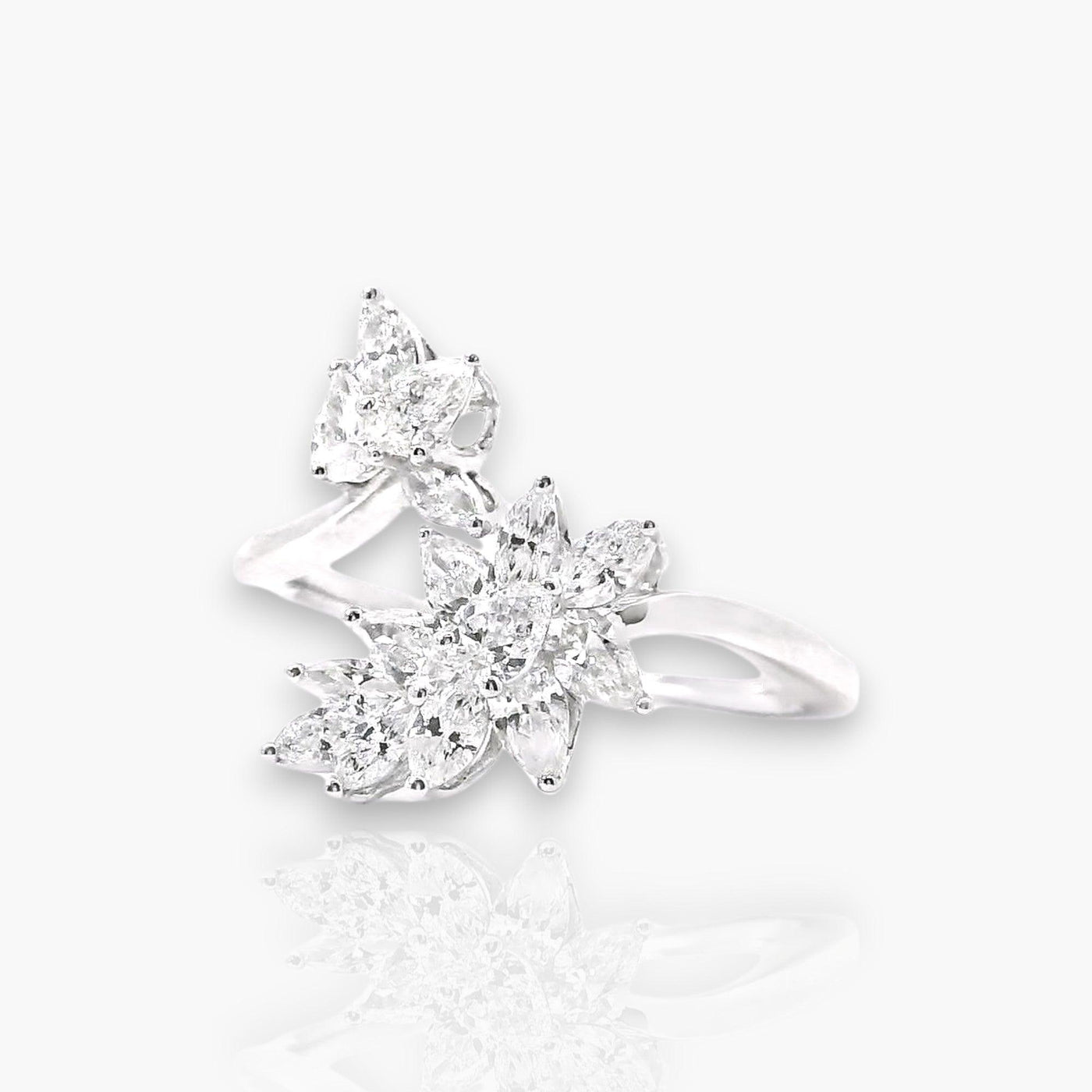 18K White Gold "Diamond leaves" Ring - Moregola Fine Jewelry