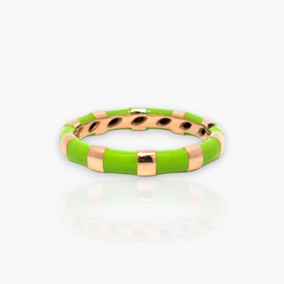 18kt Gold Ring with alternating Enamel (65+ colors)