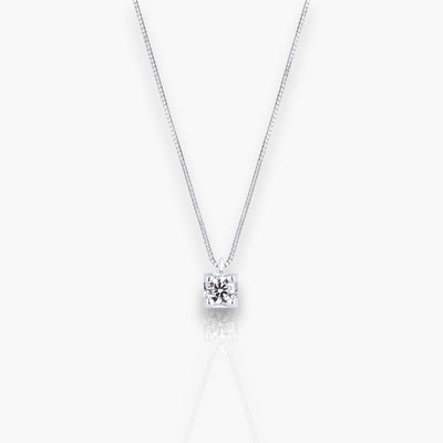 18kt white gold necklace with 0.19ct solitaire