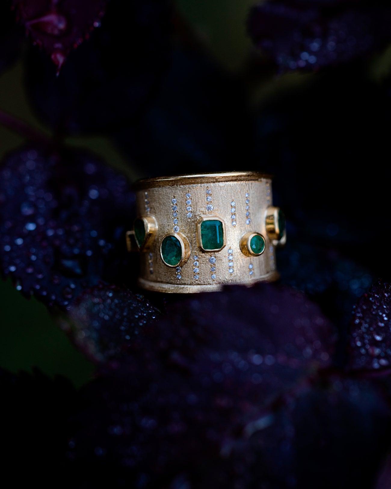 Emerald Diamond Rain Ring - Moregola Fine Jewelry
